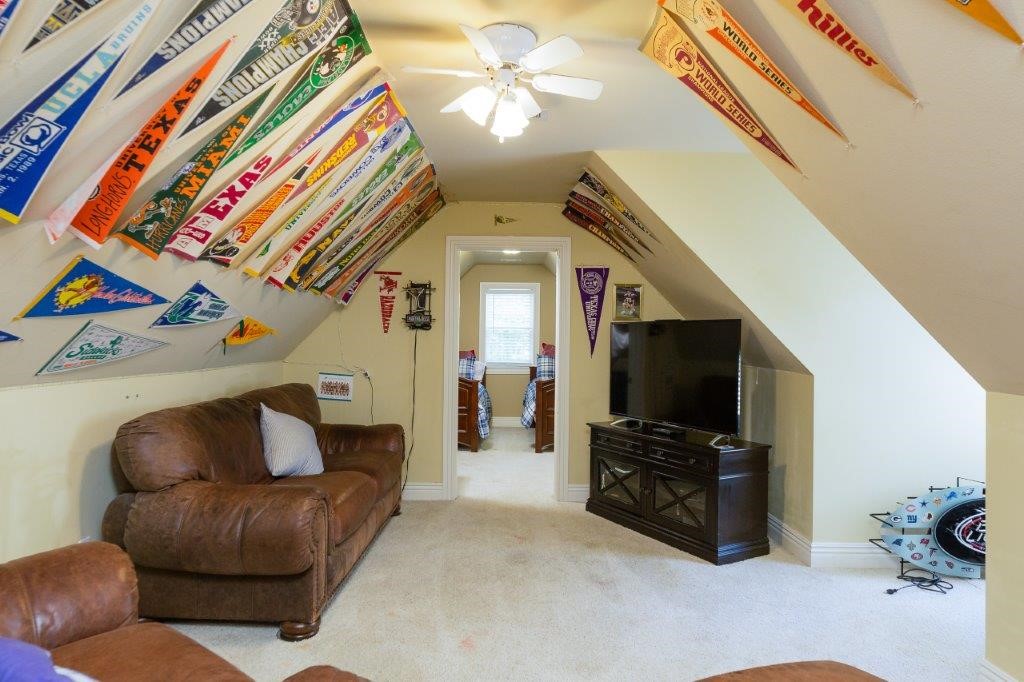 Stonehenge Ph III - Residential