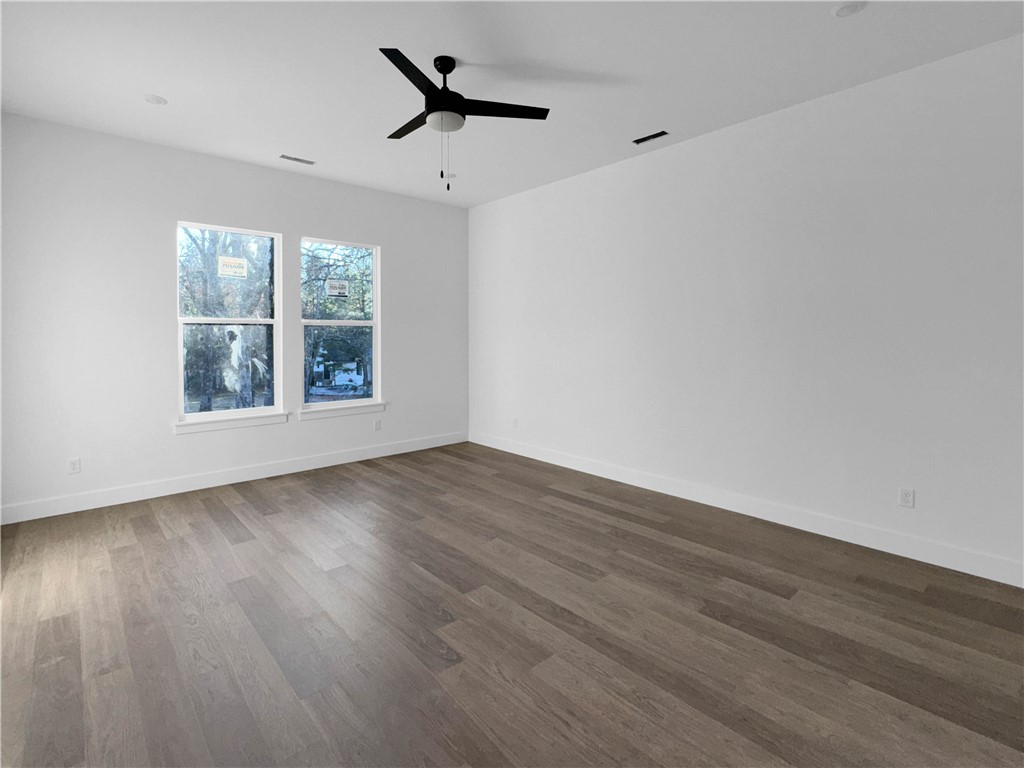 Pine Hollow - Residential