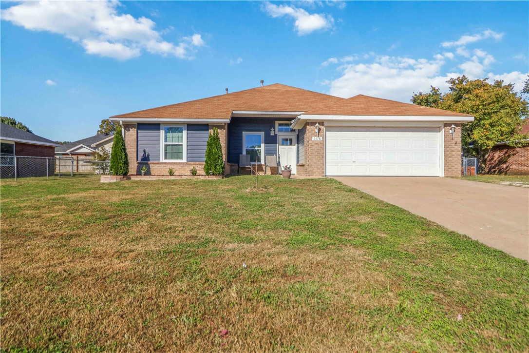 Southfork Sub Ph I Lowell - Residential