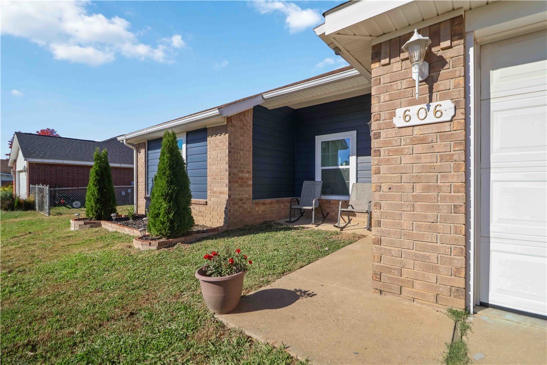 Southfork Sub Ph I Lowell - Residential