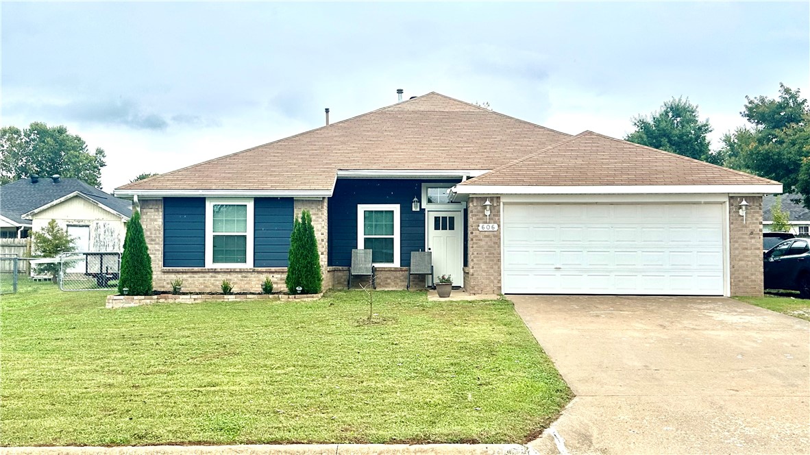 Southfork Sub Ph I Lowell - Residential