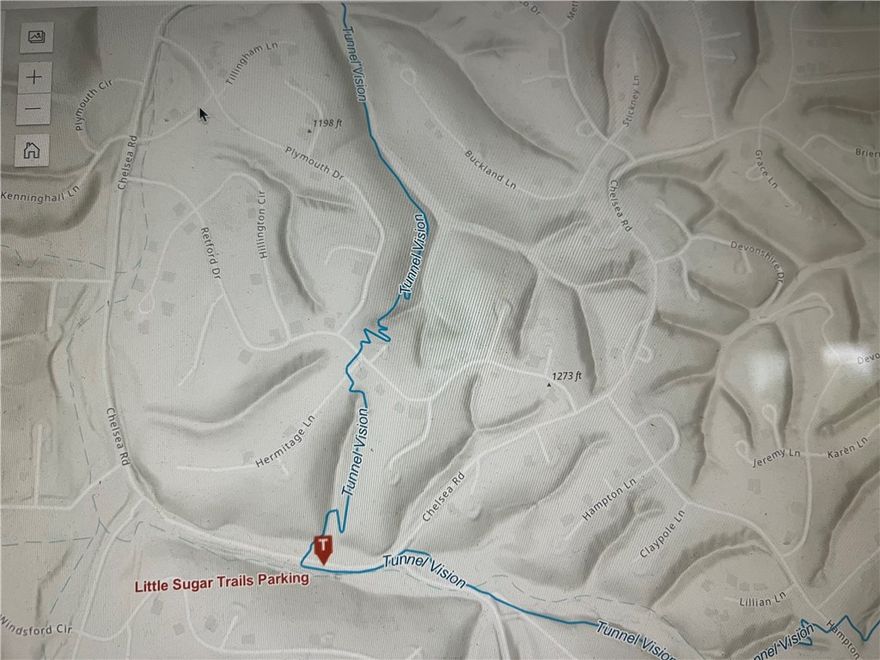 Pedal! Paddle! Putt! Super commuter lot in the Chelsea Road Corridor, ~600 ft from Tunnel Vision, 2/3 mile from Little Sugar Trailhead, ~2/3 a mile from Lake Windsor, less than 5 miles from the Kingsdale Golf Complex & ~2 miles from the exciting new Oz Trail Park and Bike Lift! Oz Trail will offer a Gravity Park, 20 miles for Trail for all skill levels, Dining, Bike Shop & Rentals, & more. Many exciting announcements throughout SW Corner of Bella Vista. Trails in immediate area include: Up Hill Both Ways, Huntley Gravity Park, Shock and Awe, Tavistock Canyon Trail, Land Line, Little Sugar TrailHead! Lake Windsor is a 220 acre, wake friendly, with amenities all along its shoreline. Kingsdale Golf Complex has a 9 & 18 hole Course, excellent choices for a quick round after work, those starting in golf or a casual round. Rental clubs are available for adults and juniors. Kingswood, 18 Hole Course known as Bella Vista’s Social Course due to its mostly flat, and open Fairways. Bella Vista is an outdoor lover's paradise!