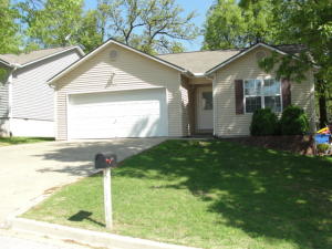 Great starter home or rental property. Large living room, master has walk-in closet.