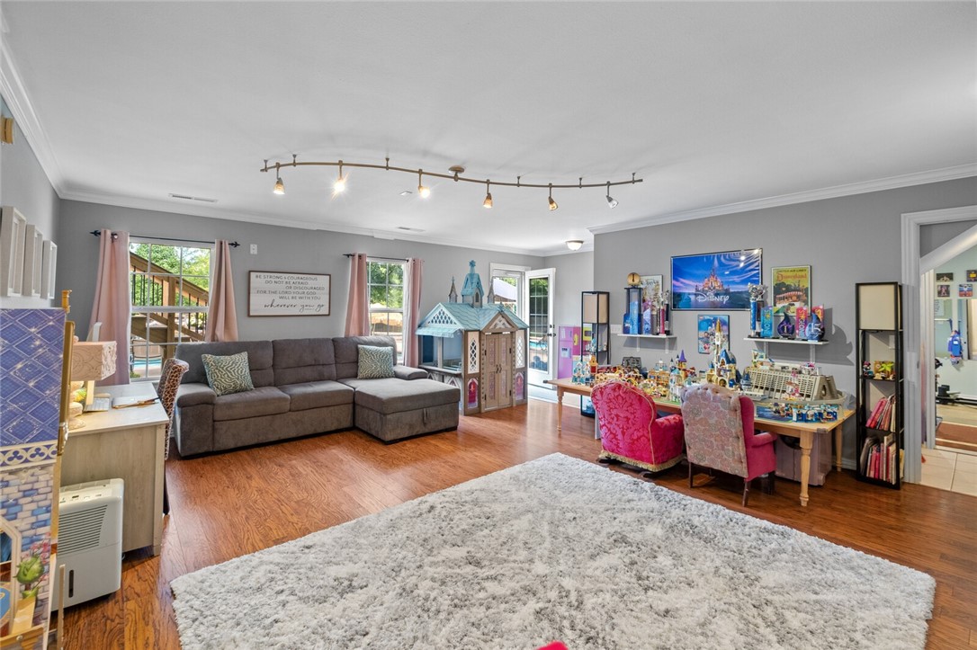 Bridgeport Add Ph I - Residential
