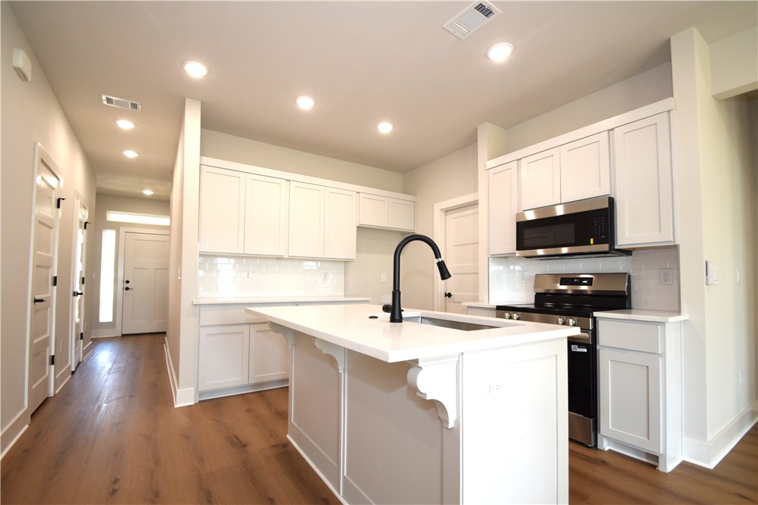 Crystal Cove Ph I - Residential Lease