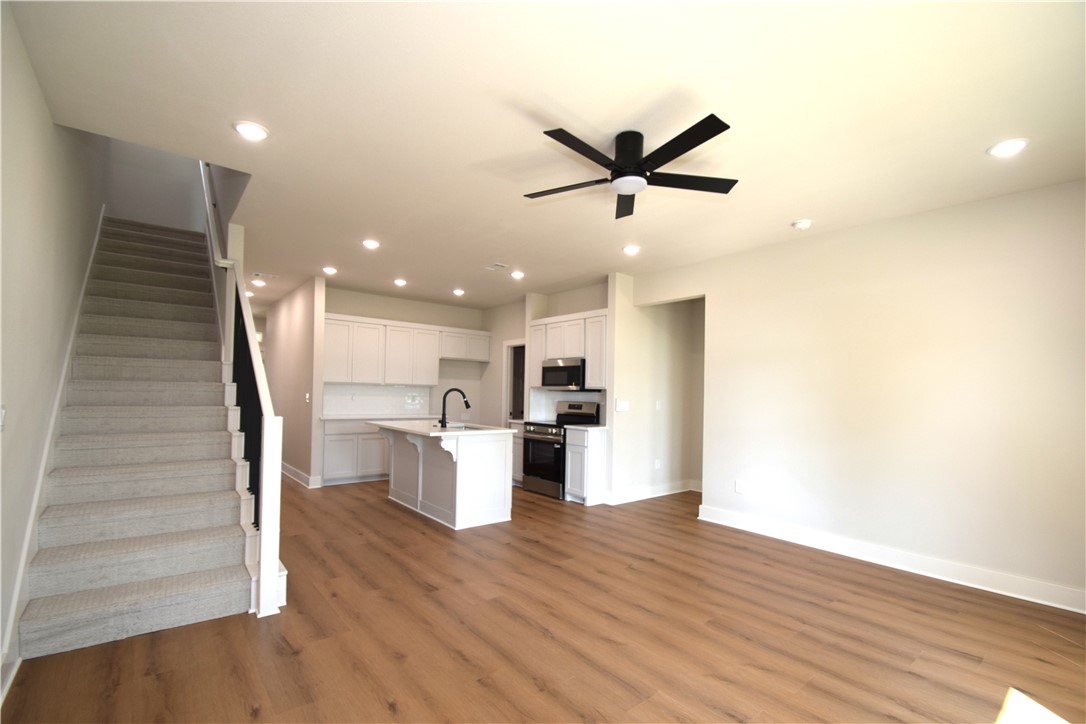 Crystal Cove Ph I - Residential Lease