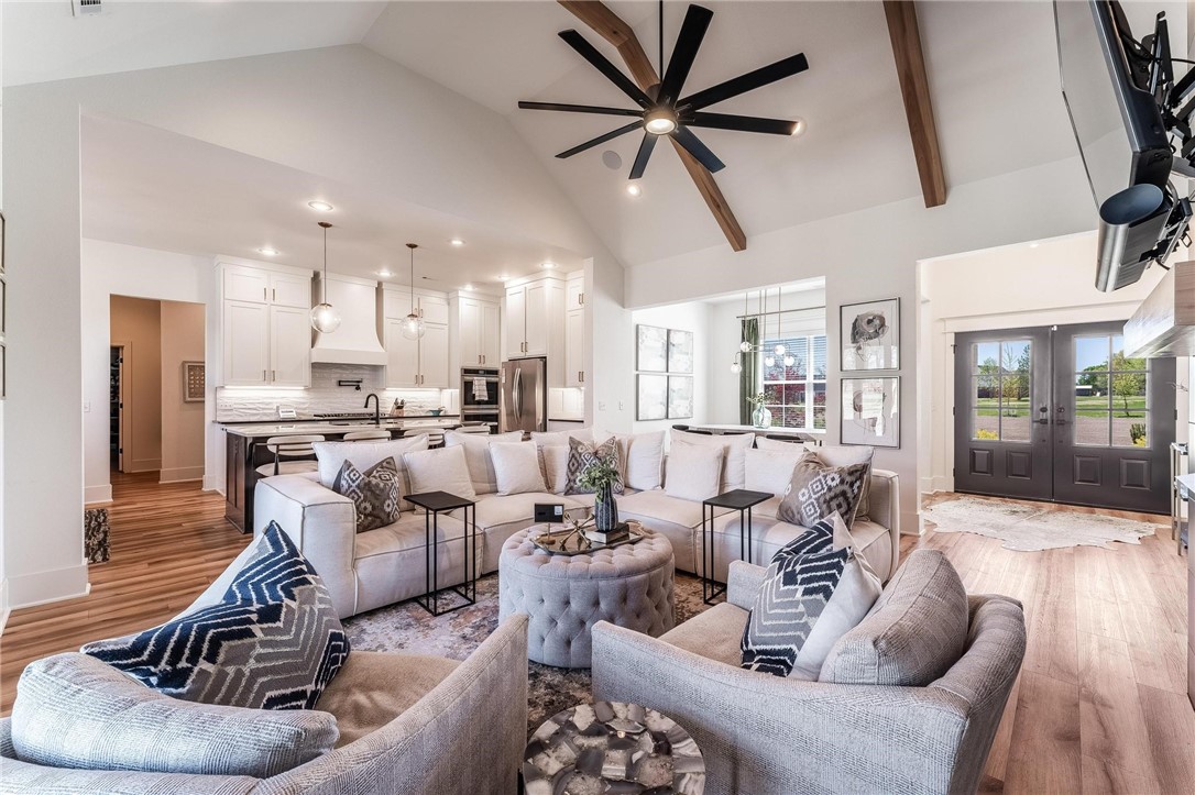 Elm Springs Outlots - Residential