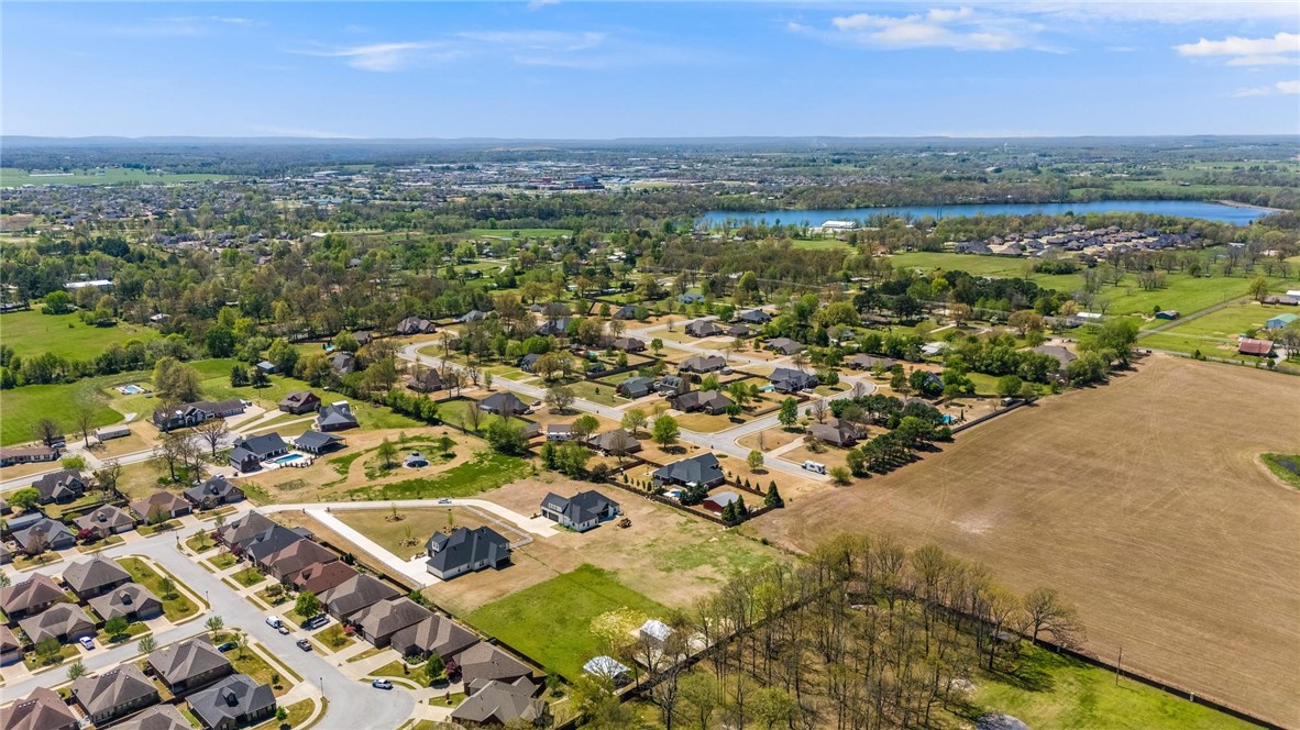 Elm Springs Outlots - Residential