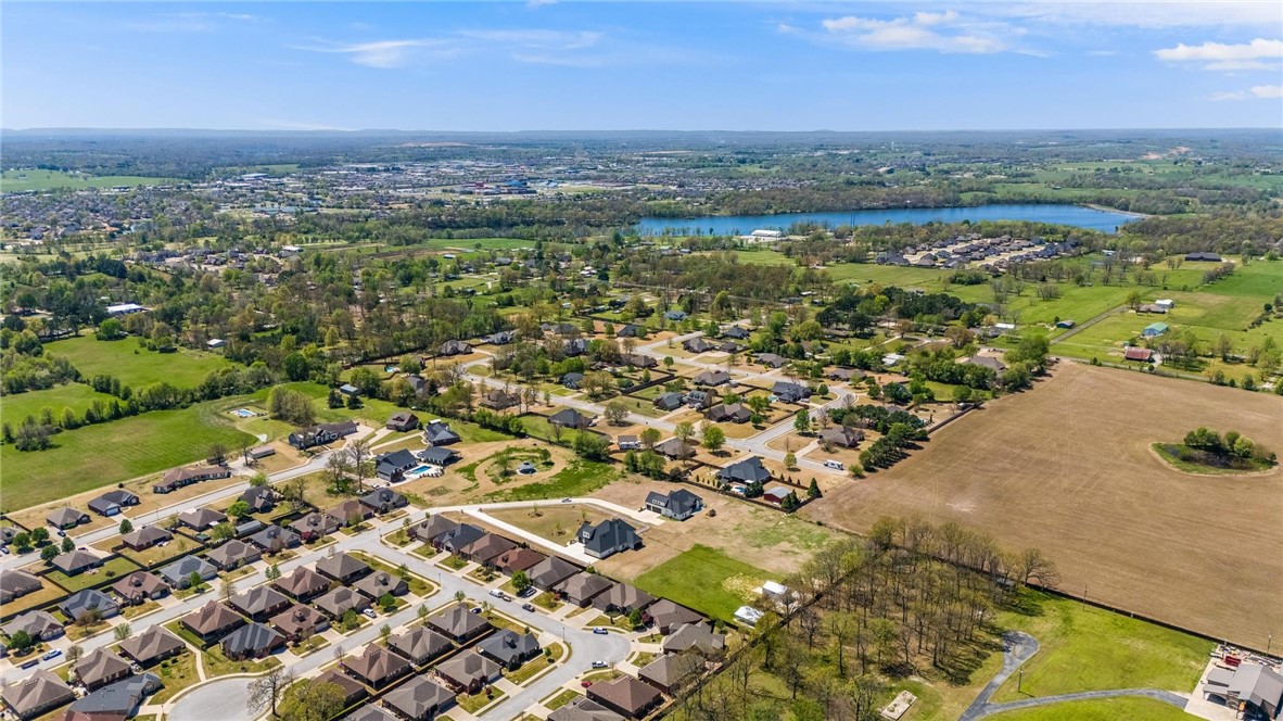 Elm Springs Outlots - Residential