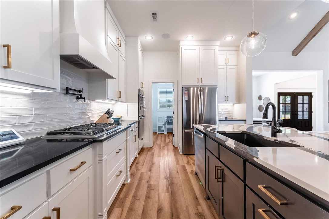 Elm Springs Outlots - Residential