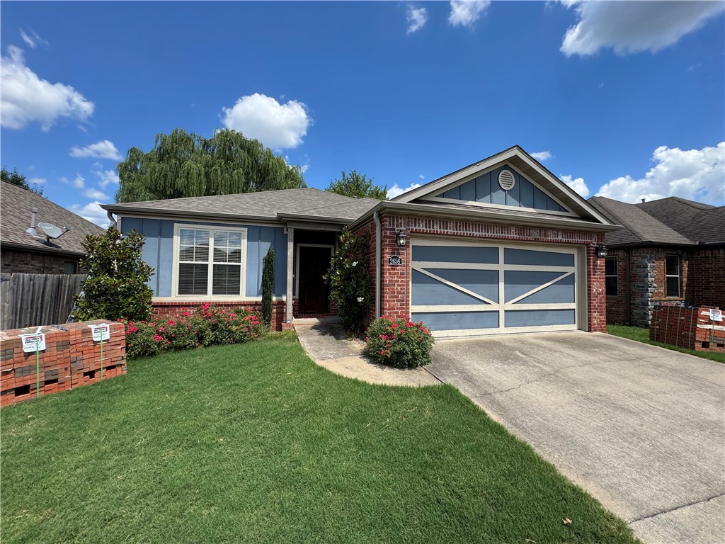 Located just 2.6 miles from the University of Arkansas and 2 miles from Uptown Fayetteville, this charming 3-bedroom, 2-bath home offers unbeatable access to everything the city has to offer. Nestled in a quiet neighborhood just one block off College Avenue, you'll enjoy a peaceful setting with the convenience of nearby shopping, dining, and entertainment. The home features a functional layout, perfect for families, students, or investors. Step outside to enjoy a private outdoor patioāideal for relaxing or entertaining. Whether you're looking for your own place, a rental property, or a family home, this one checks all the boxes!