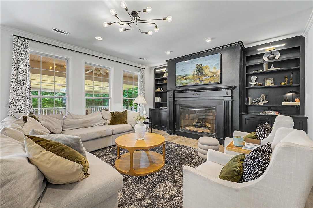 Lexington Square Add Rogers - Residential