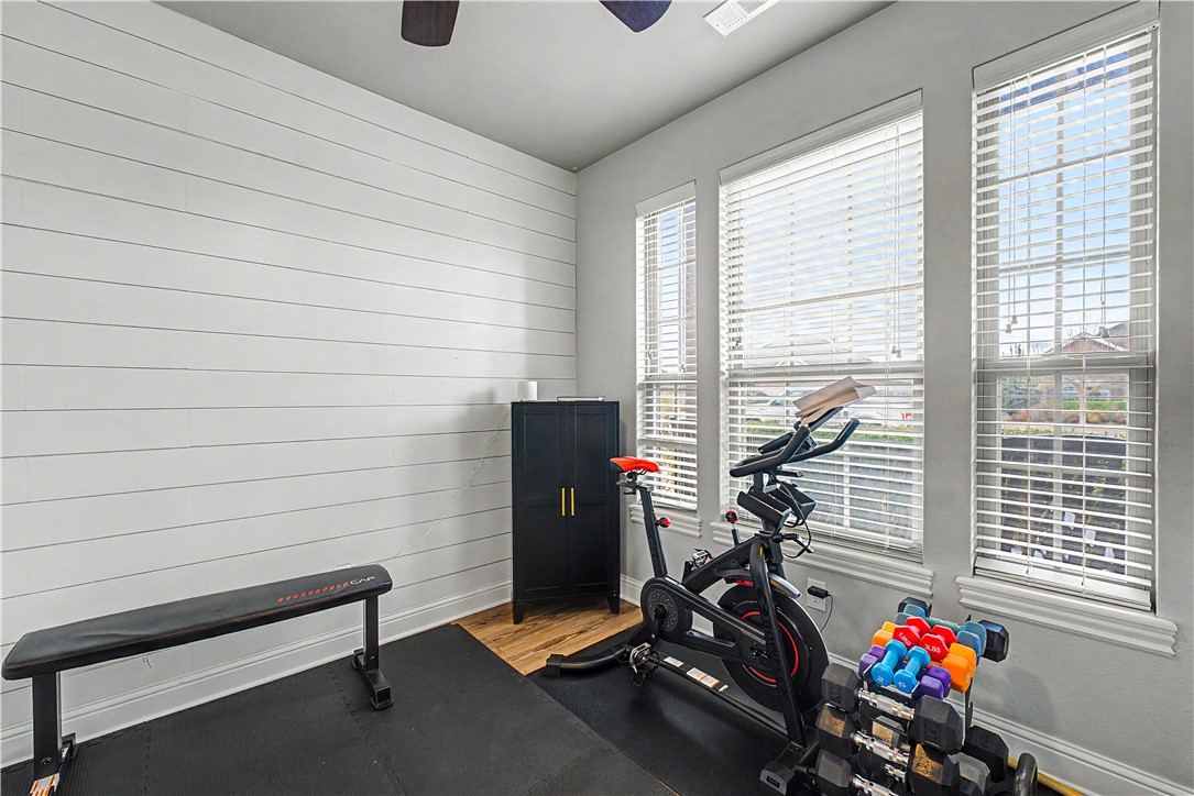 Hamptons, The Cave Spgs - Residential