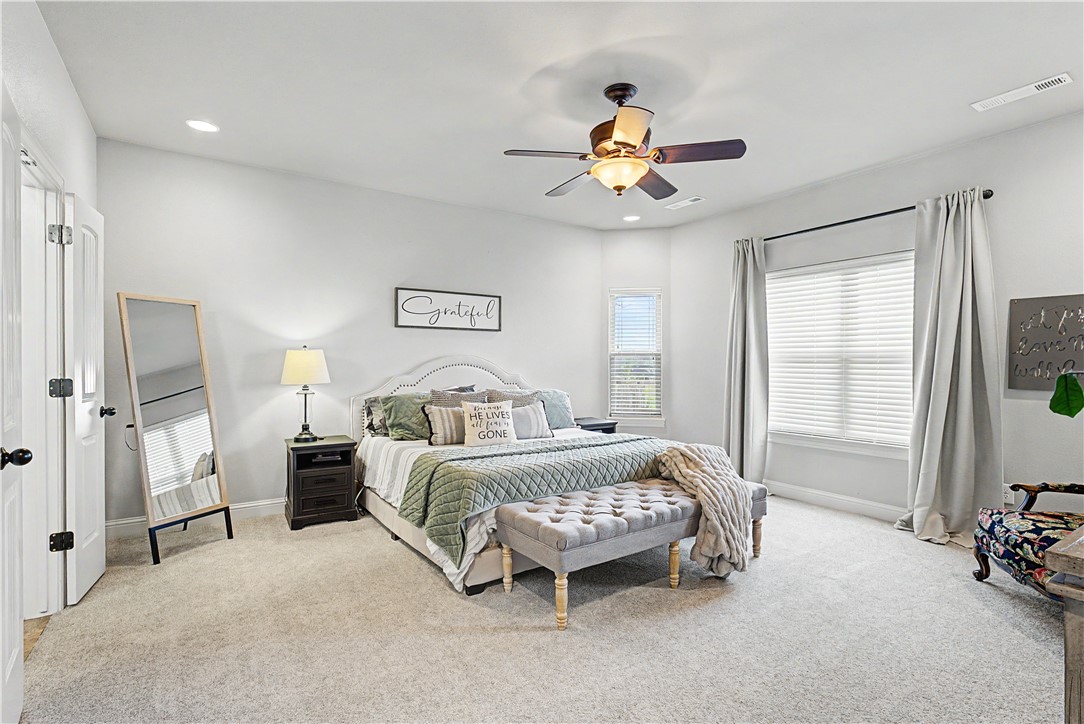 Hamptons, The Cave Spgs - Residential