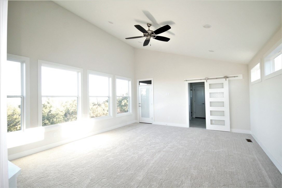 SUMMIT PLACE - Residential