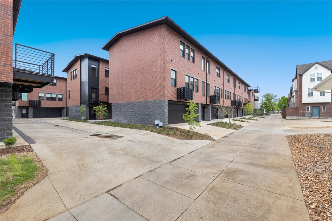 DUNN & DAVIS ADD-BENTONVILLE - Residential