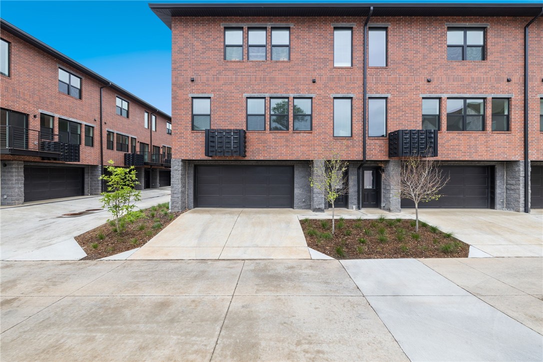 DUNN & DAVIS ADD-BENTONVILLE - Residential