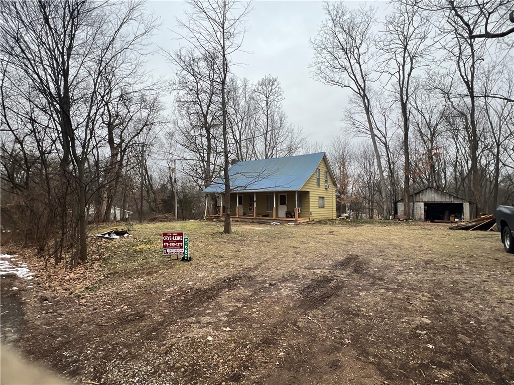 11-16-31 FAYETTEVILLE OUTLOTS - Residential