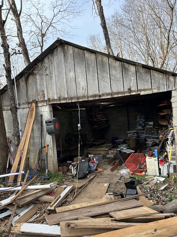 11-16-31 FAYETTEVILLE OUTLOTS - Residential