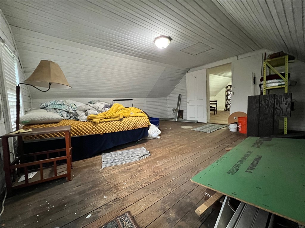 11-16-31 FAYETTEVILLE OUTLOTS - Residential