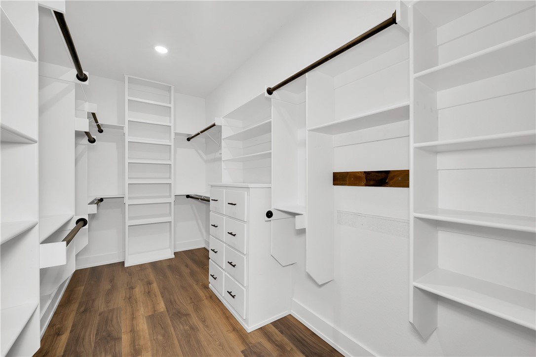 Cambridge Sub Bvv - Residential