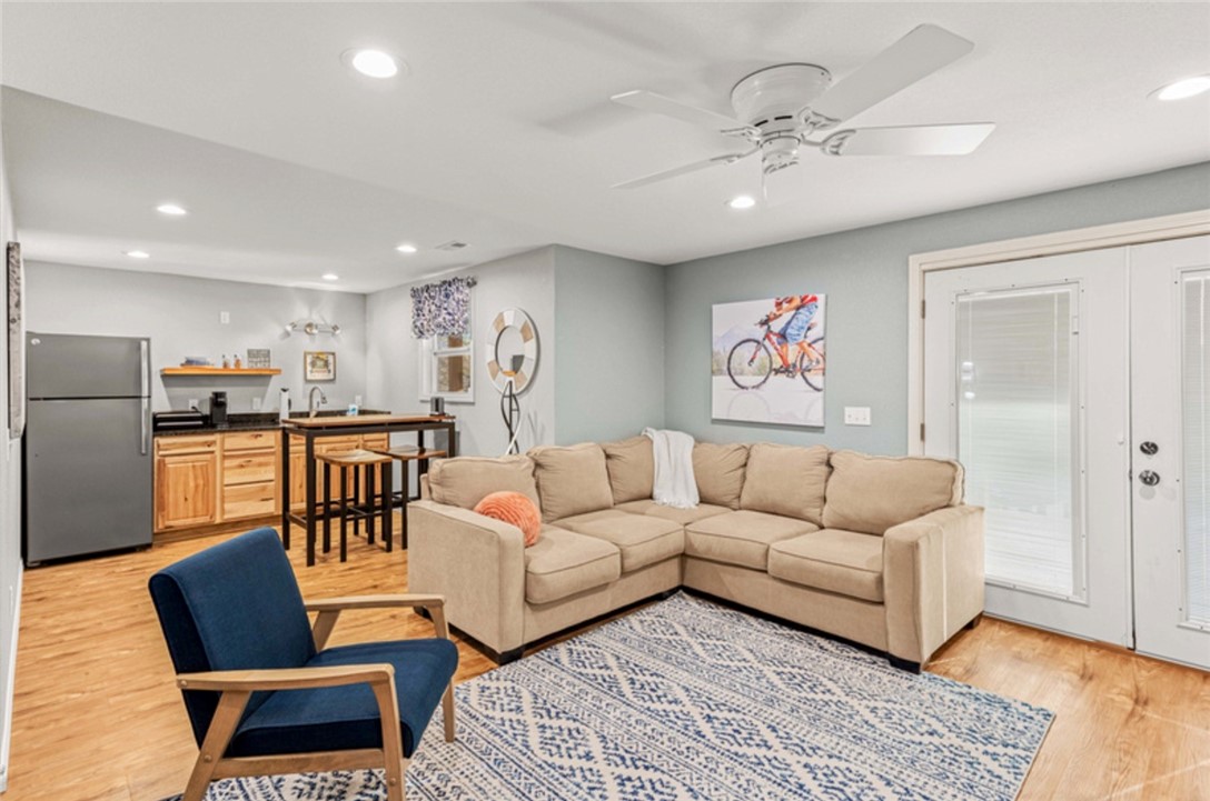 Dorchester Sub Bvv - Residential