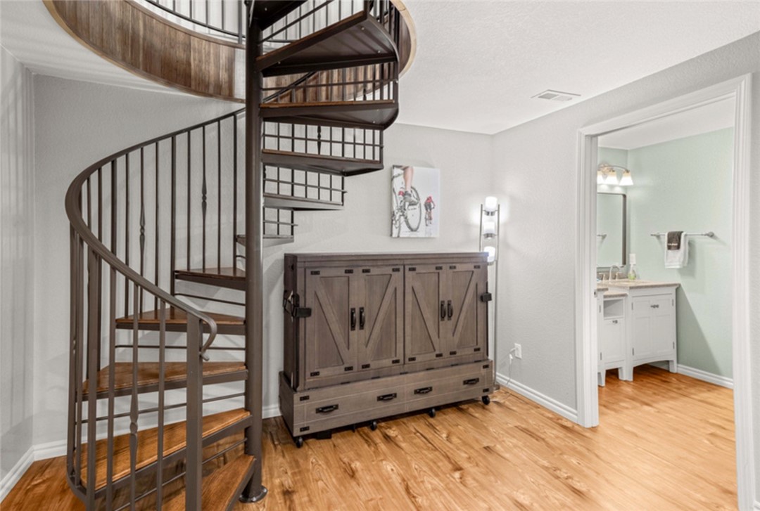 Dorchester Sub Bvv - Residential