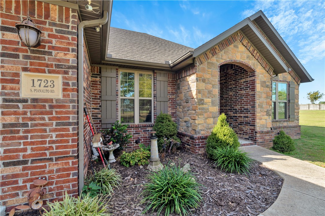 Tontitown Outlots - Residential