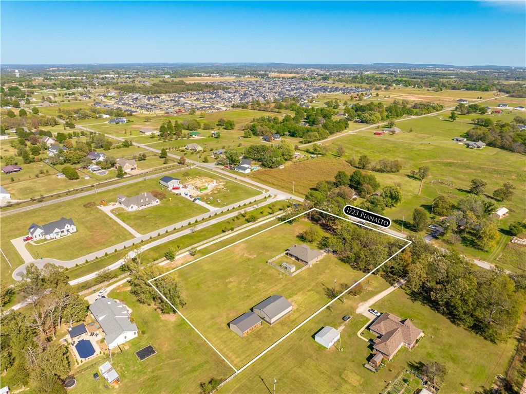 Tontitown Outlots - Residential