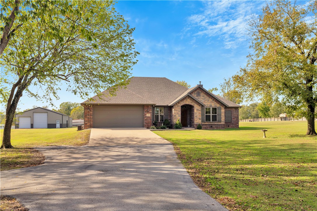 Tontitown Outlots - Residential