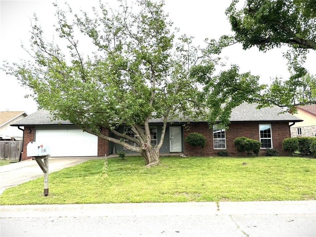 You don’t want to miss this charming 3bed, 2bath home in the heart of Rogers, just minutes away from local schools, hospitals, shopping & dining. The location provides the convenience of being in town, but nestled in a family oriented, mature neighborhood. The seller has invested considerable effort into upgrading the property ensuring that it is ready for its next owner to enjoy without the need for further renovations, including new furnace, air conditioner, hot water heater, chimney surrounds & stainless-steel chimney covers, removed all popcorn ceilings, new flooring, bay window, new window in SW corner bedroom, new paint (interior & exterior), back fence & new gate, bathroom skylight, leaf filter gutters, whirlpool dishwasher. (The home has an additional 128sqft., bed/office/workout room off garage). The beautiful, private and spacious backyard is the ideal space for summer barbeques, gardening, or simply enjoying the outdoors as you drink your morning cup of java under your covered back porch.