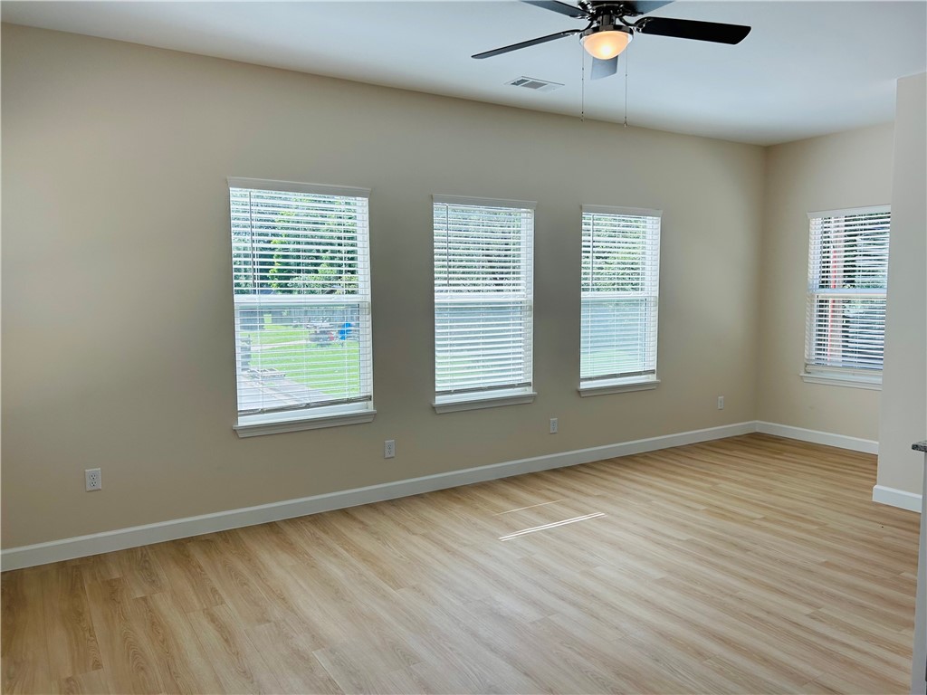 Holcombs Second - Residential Lease