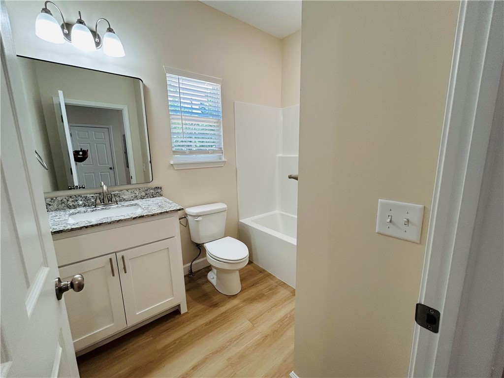 Holcombs Second - Residential Lease