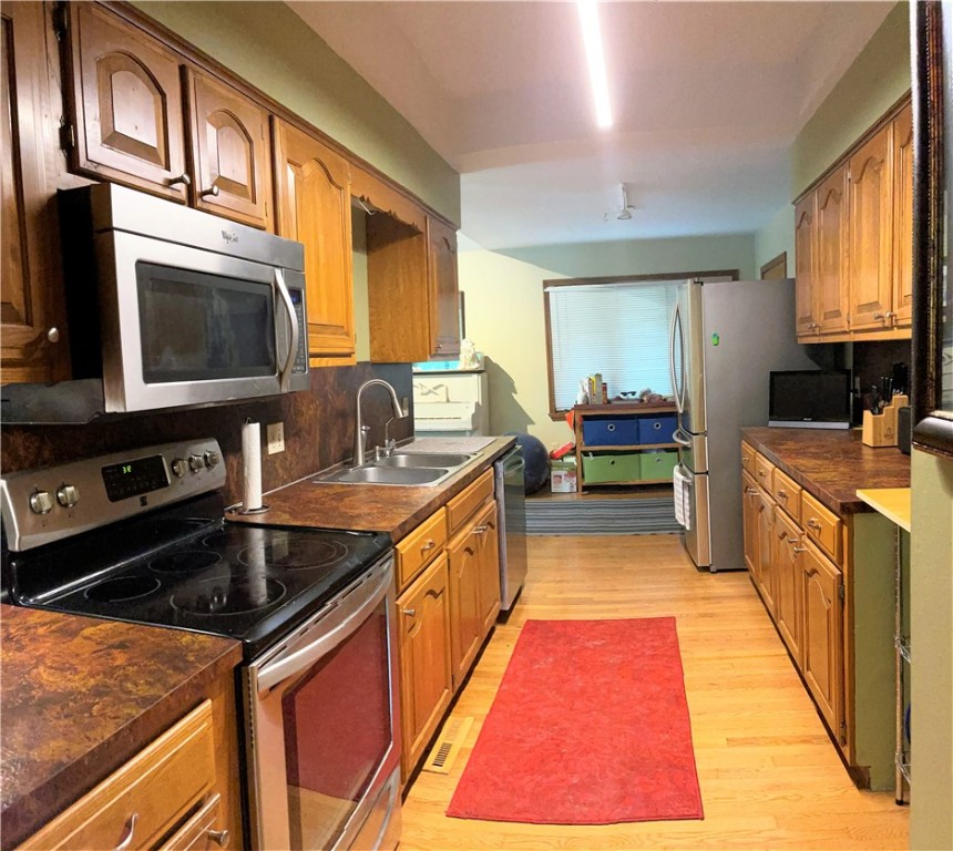 Unit 8 Holiday Island - Residential