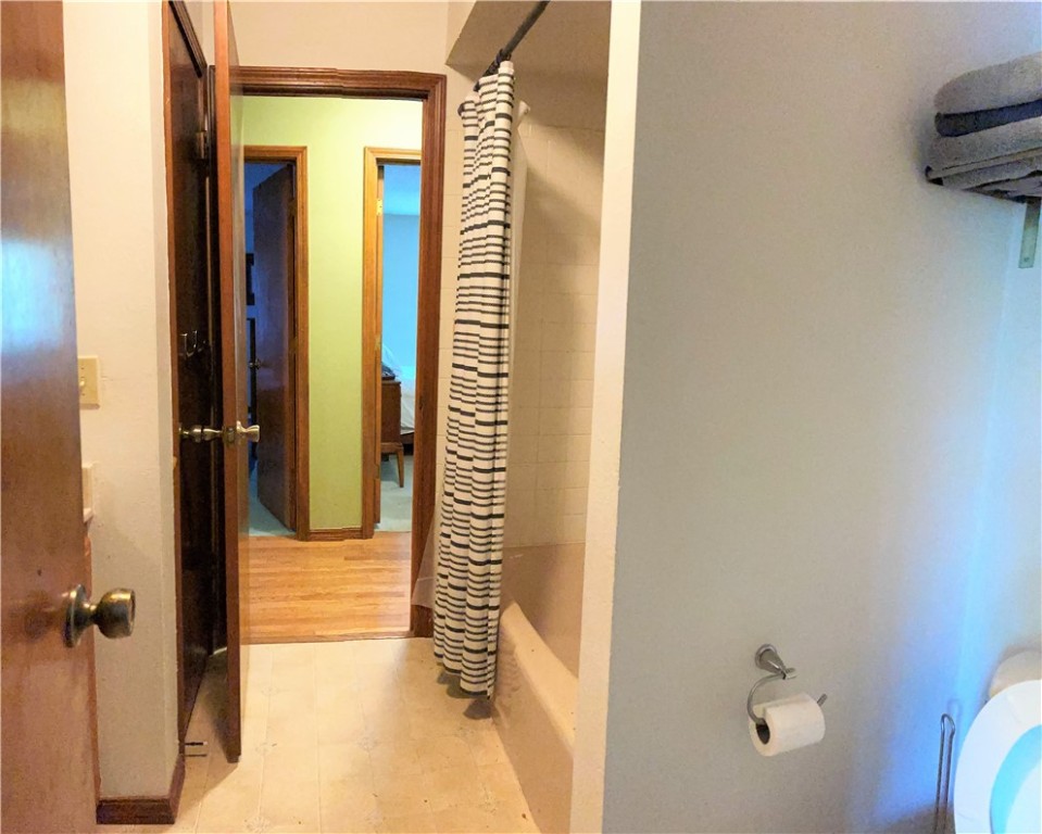Unit 8 Holiday Island - Residential