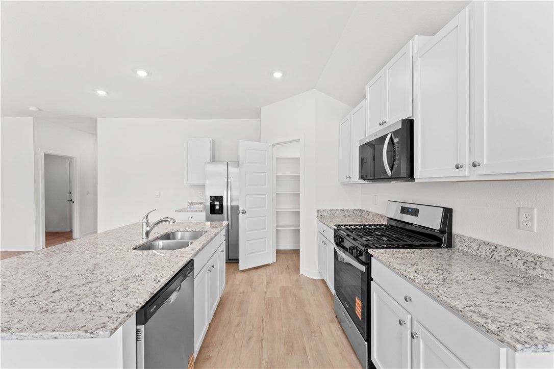 West Wind, Phase 1 - Residential Lease