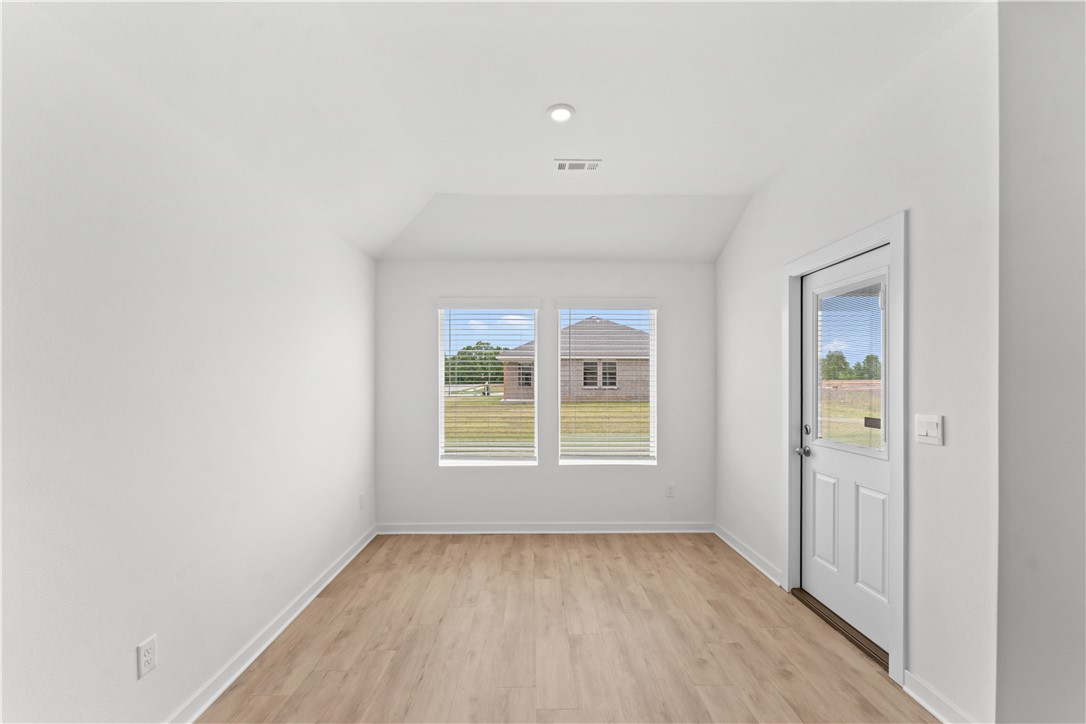 West Wind, Phase 1 - Residential Lease
