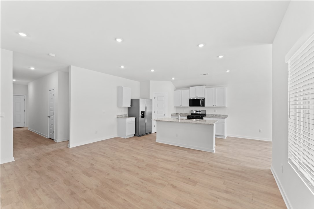 West Wind, Phase 1 - Residential Lease
