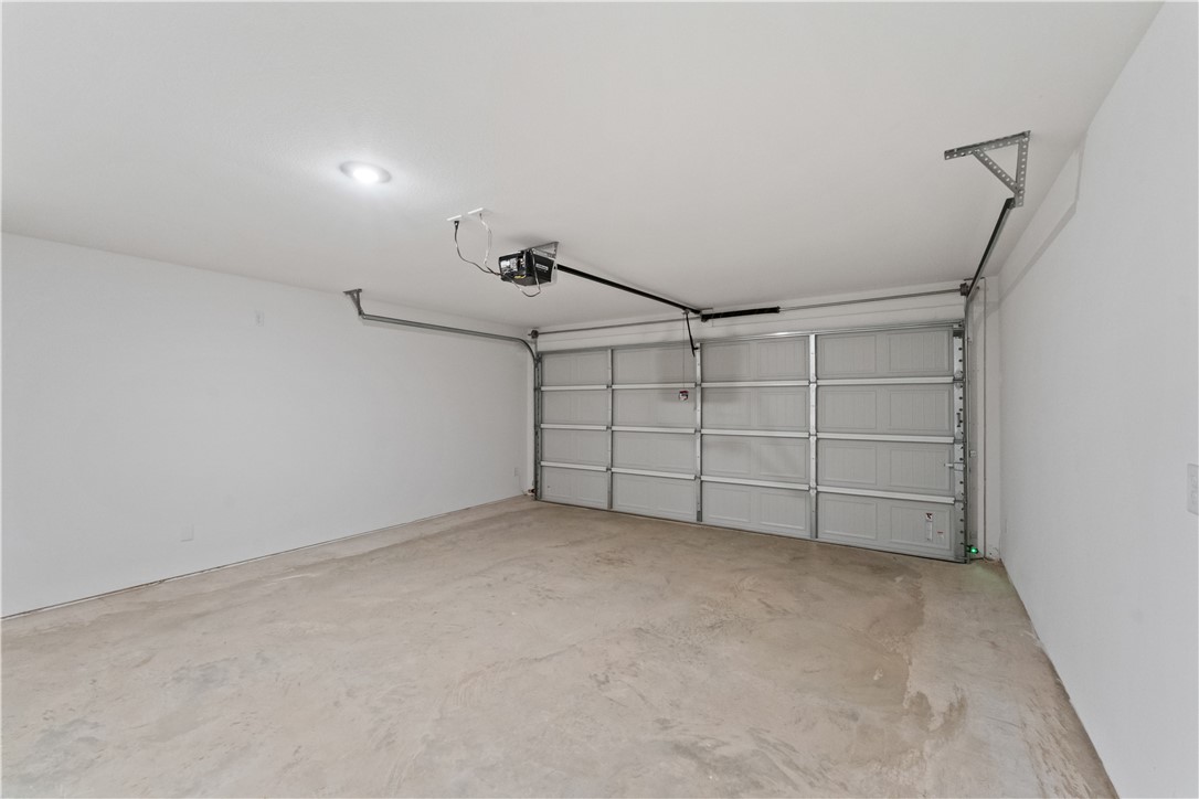 West Wind, Phase 1 - Residential Lease