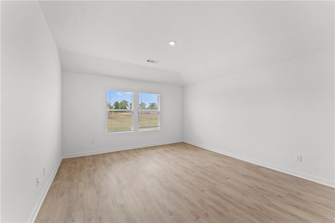 West Wind, Phase 1 - Residential Lease