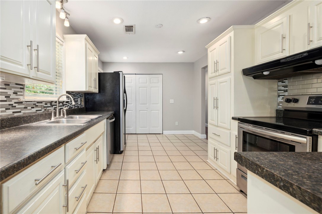 Ottis Watson Add - Residential Lease