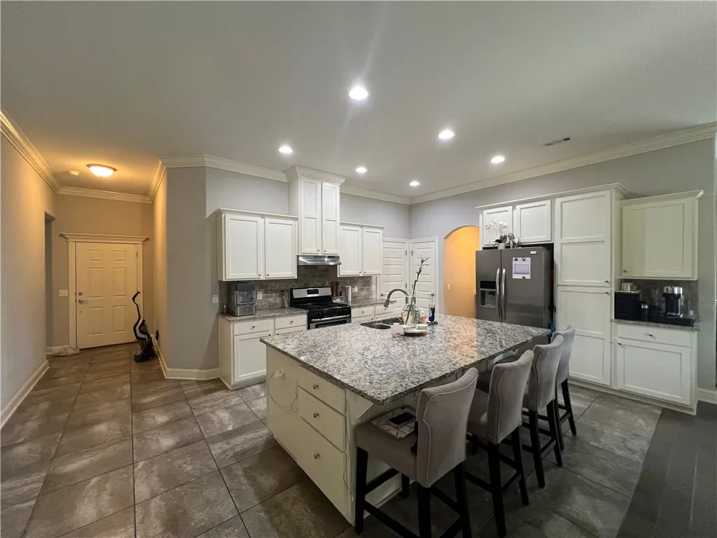 Bentonville, Arkansas 72713, United States, 4 Bedrooms Bedrooms, ,2 BathroomsBathrooms,Residential,Active,152442