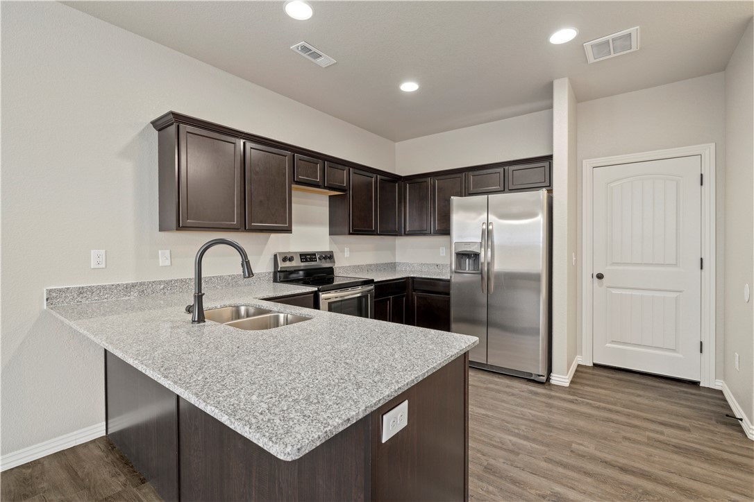 Townhomes of Siena - Residential Lease