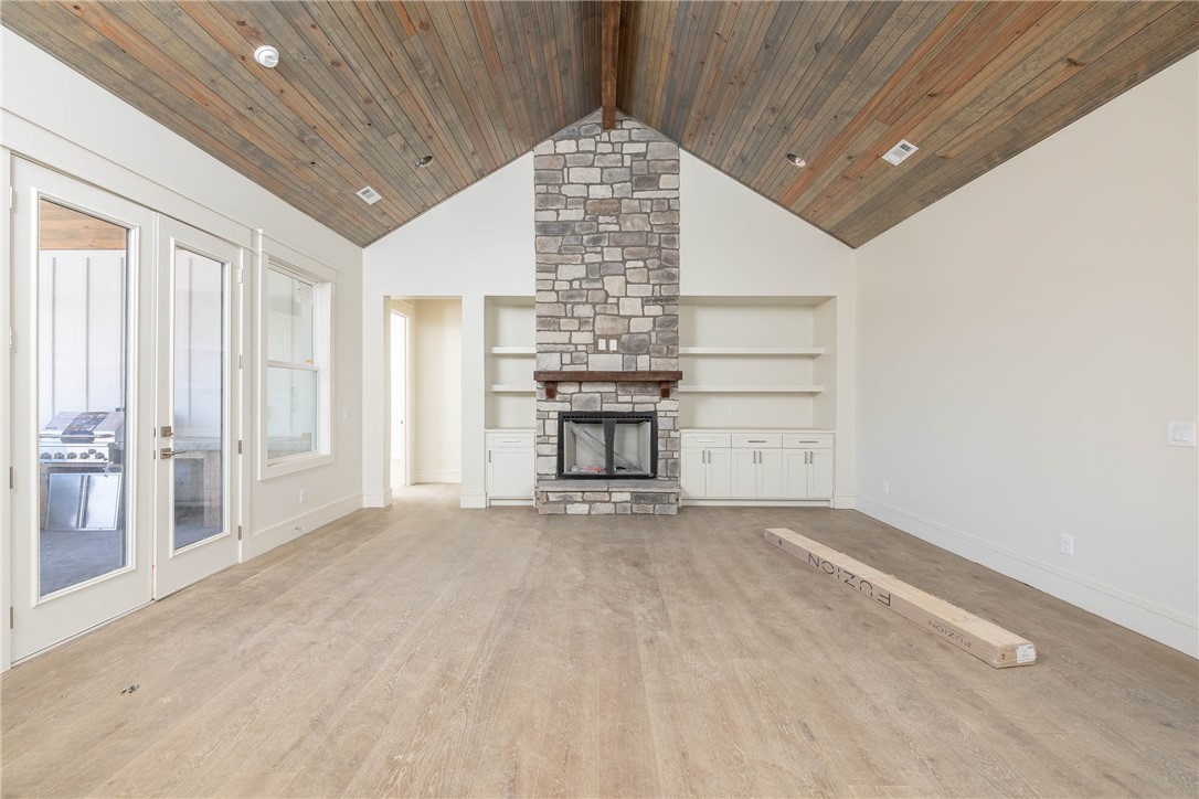 10-18-32 Rural - Residential