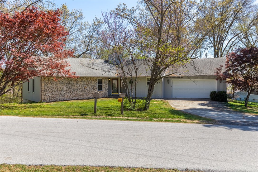 Lands End Sub Bella Vista - Residential