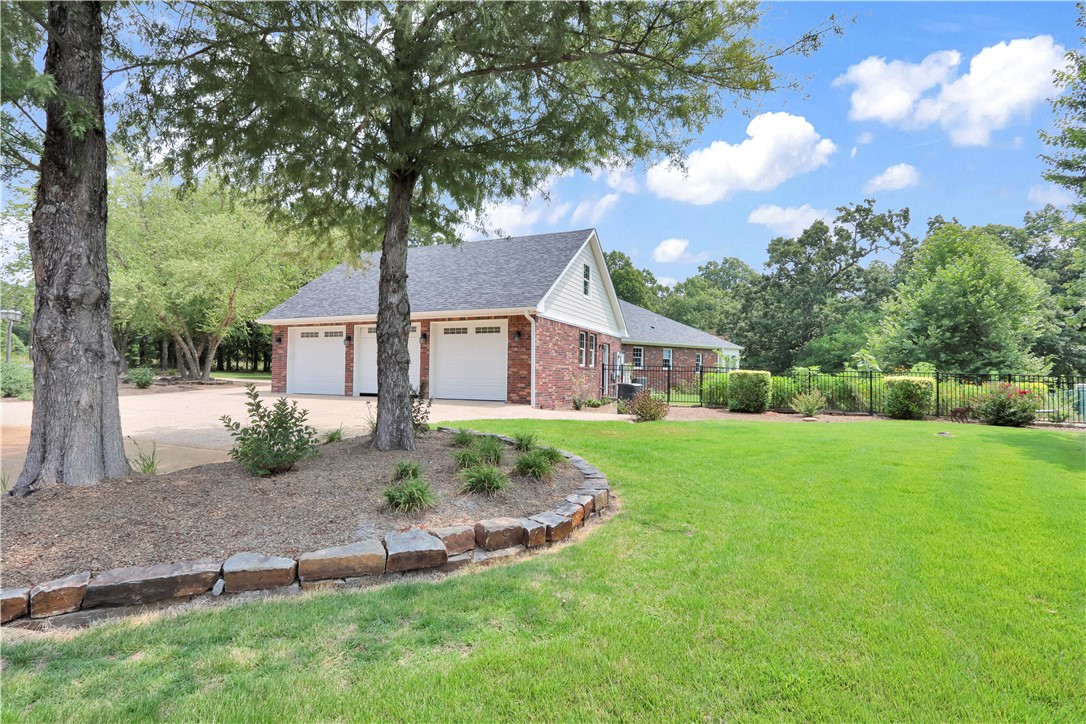 Magrath Sub Bvv - Residential