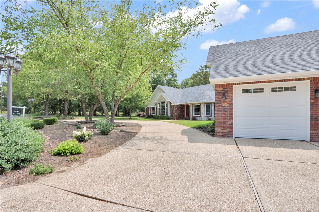 Magrath Sub Bvv - Residential