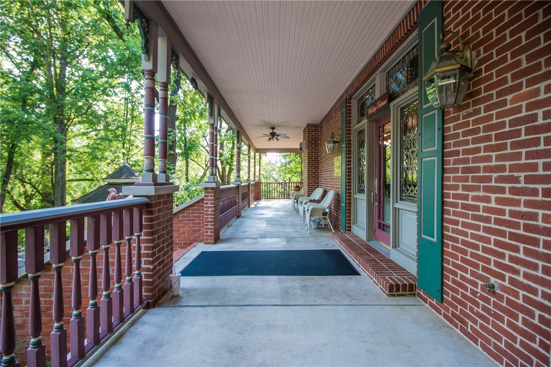 Magnetic Bays - Residential