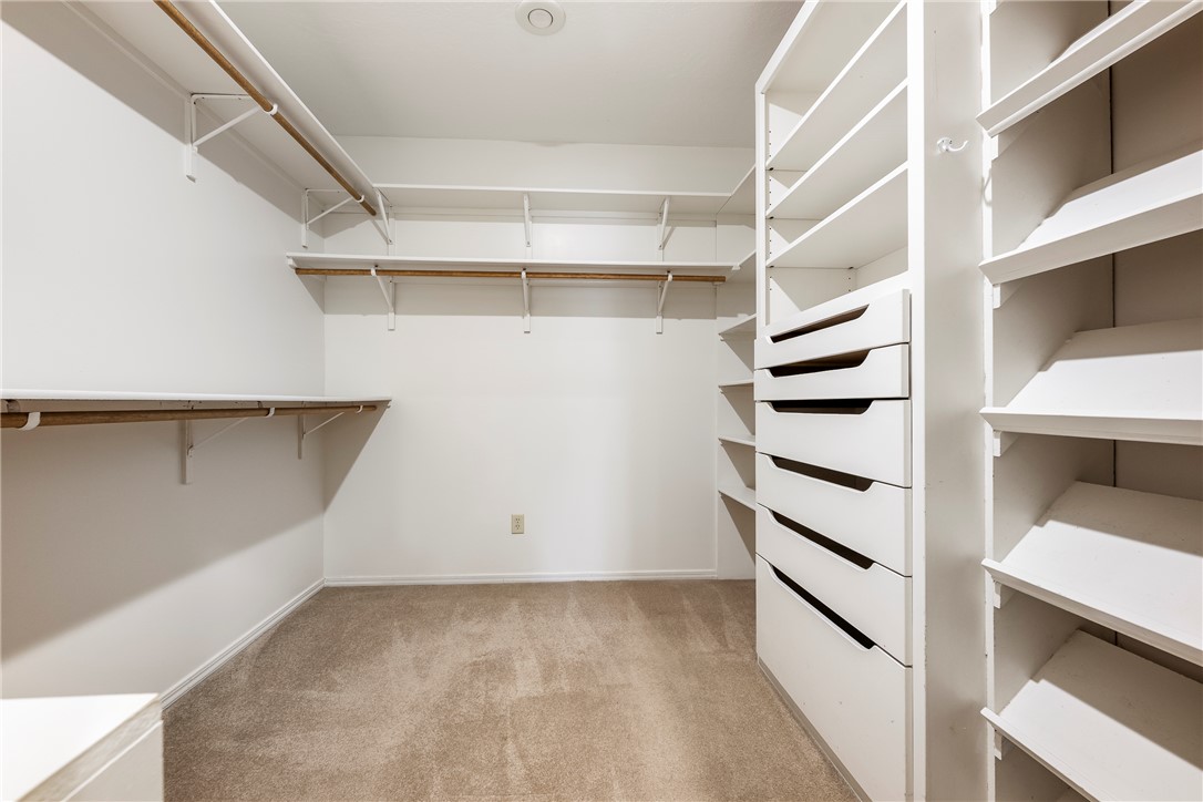 Lisa Capri Sub Rurban - Residential