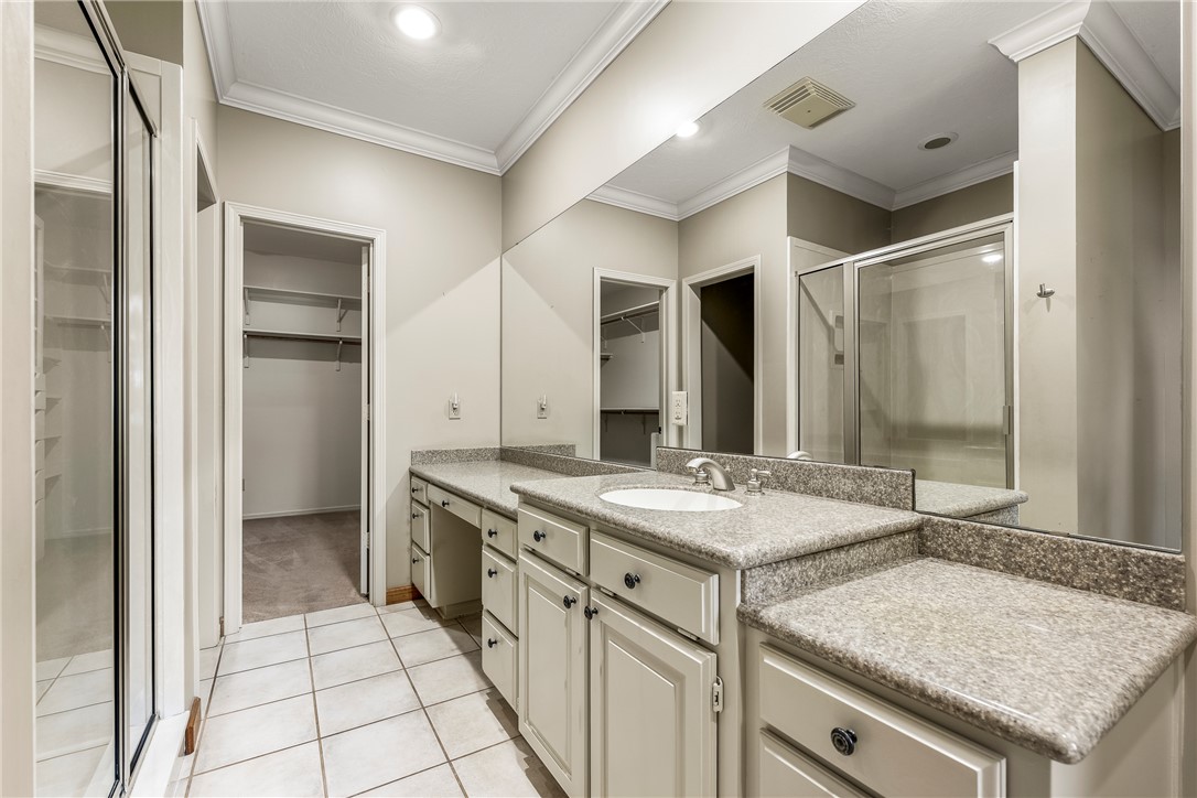 Lisa Capri Sub Rurban - Residential